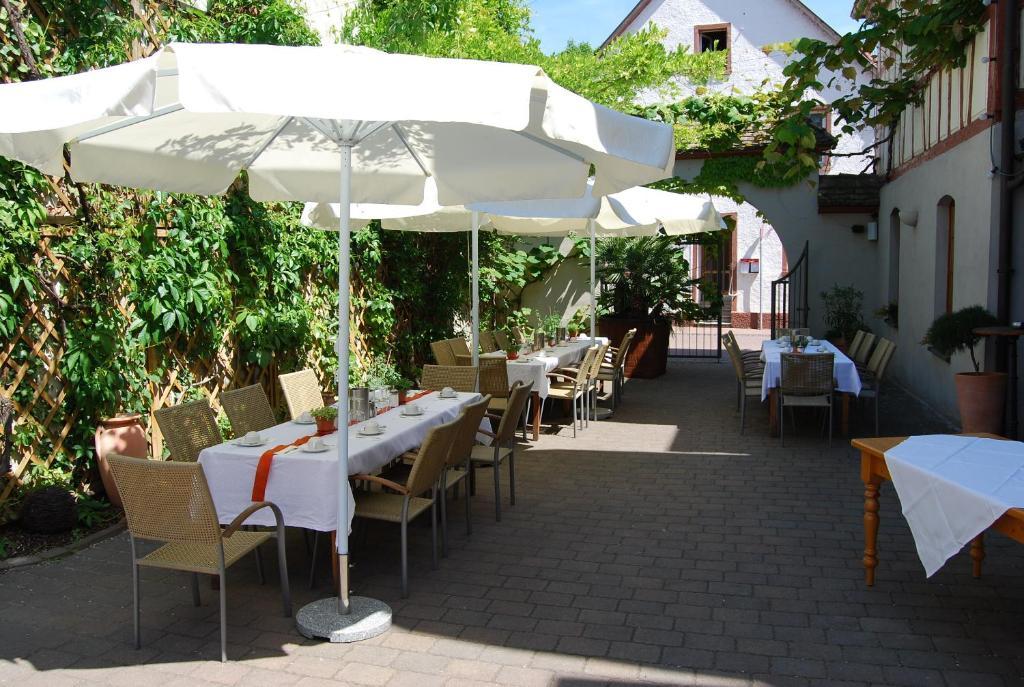 Landhotel St. Gereon Nackenheim Экстерьер фото